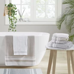 Sonoma Goods For Life® Spa Border Bath Towel -Sonoma Furniture Store 4806942 ALT4