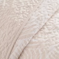 Sonoma Goods For Life® Southern Traditions Palms Quilt Set -Sonoma Furniture Store 6200248 ALT2