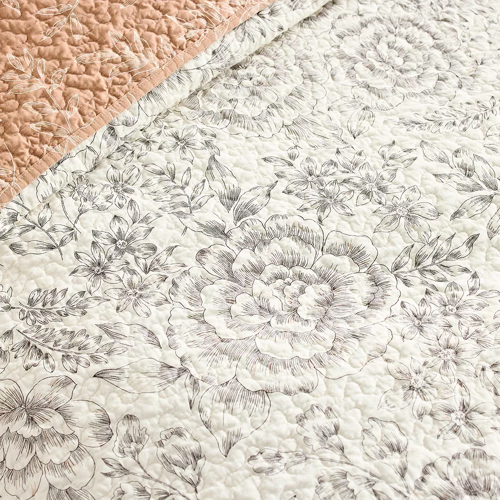Sonoma Goods For Life® Heritage Sketch Floral Quilt or Sham Sonoma Goods For Life® Heritage Sketch Floral Quilt Or Sham -Sonoma Furniture Store 6224060 ALT2